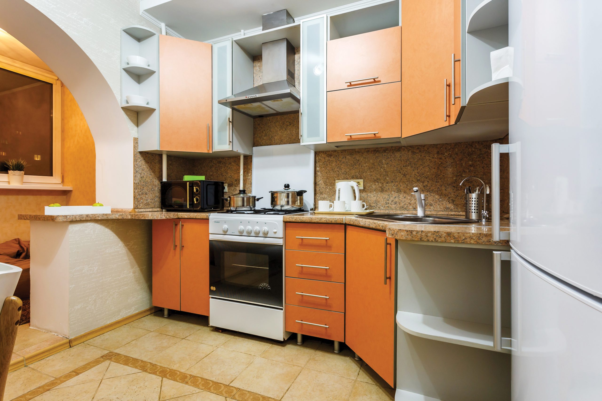kitchen-cabinet